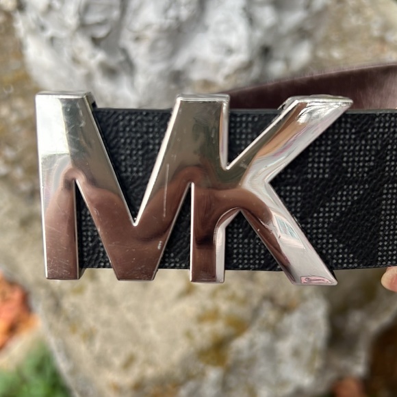 Michael Kors XL Belt - Picture 9 of 11